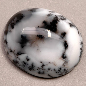 Dendritique Agate Multicolore naturelle Coupe ovale, 6.92 ct, Opaque