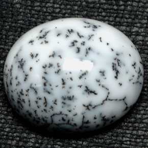Agate dendritique multicolore naturelle coupe ovale, 20,58 ct, opaque