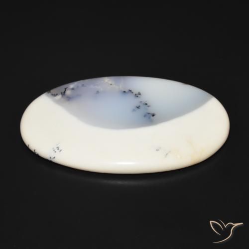 Dendritique Agate Blanc avec noir naturelle ovale, 144.19 ct, Opaque