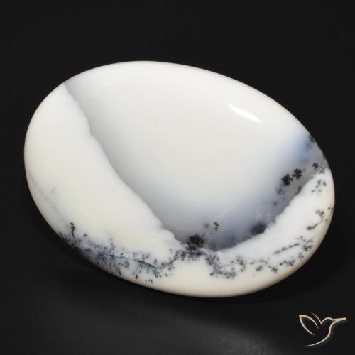Dendritique Agate Blanc avec noir naturelle ovale, 83.43 ct, Opaque