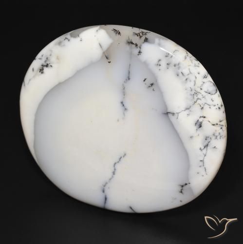 Dendritique Agate Blanc avec noir naturelle ovale, 169.76 ct, Opaque