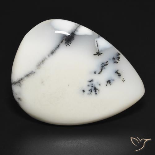 Dendritique Agate Blanc avec noir naturelle En forme de poire, 31.45 ct, Opaque