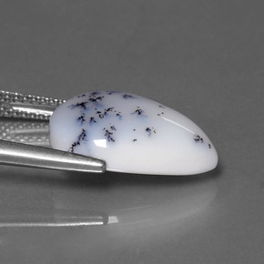 Calcédoine dendritique Multicolore naturelle En forme de poire, 7.05 ct, Opaque