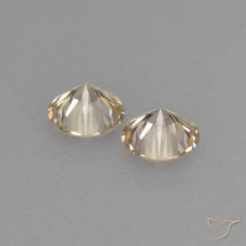 Shop natural 0.22ct Brun doré Diamant gems, Tour, from Inde at GemSelect. In stock, global shipping!