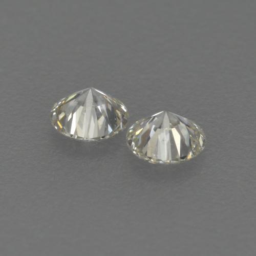 Achetez naturel 0.13ct J Diamant gems, Coupe roude, En provenance Brésil chez GemSelect. En stock, livraison internationale!