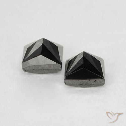 Shop natural 0.18ct Noire Diamant gems, Carré, from Inde at GemSelect. In stock, global shipping!
