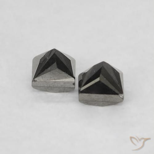 Shop natural 0.14ct Noire Diamant gems, Carré, from Inde at GemSelect. In stock, global shipping!