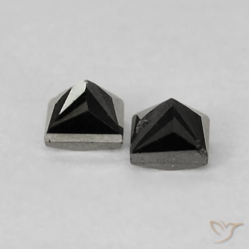 Shop natural 0.17ct Noire Diamant gems, Carré, from Inde at GemSelect. In stock, global shipping!