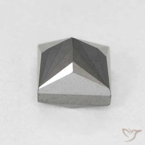 Diamant Noire naturelle Carré, 0.68 ct, Opaque