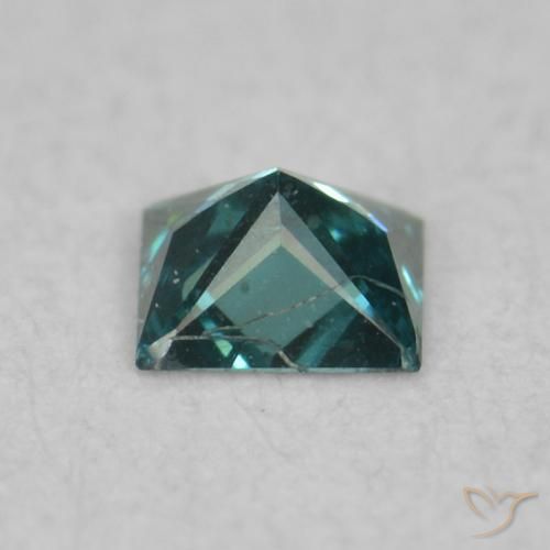 Diamant Vert naturelle Carré, 0.05 ct, VS-SI