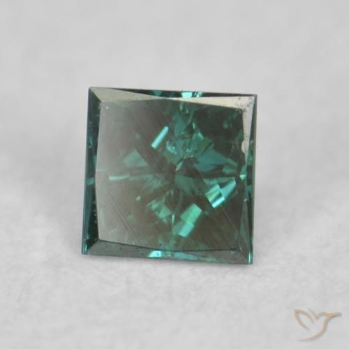 Diamant Vert naturelle Carré, 0.06 ct, VVS-VS