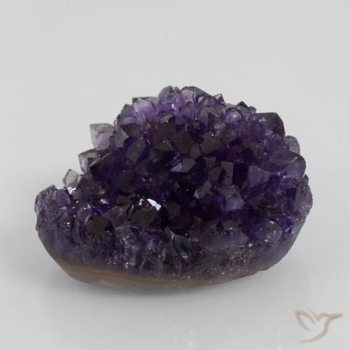 Druse d'améthyste violet naturelle forme fantaisie, 73,57 ct, opaque