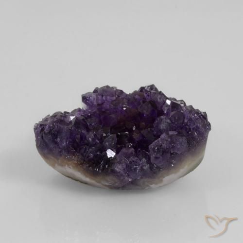 Druse d'améthyste Violet moyen-foncé naturelle Forme fantaisie, 67.71 ct, Opaque