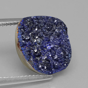 Druse d'azurite bleue naturelle forme fantaisie, 5,24 ct, opaque