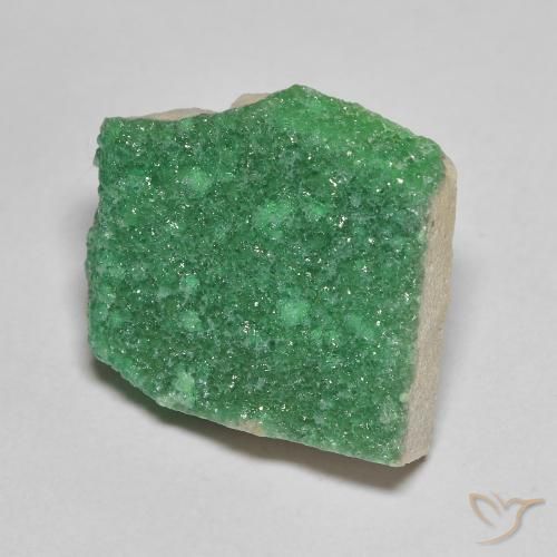 Druse de variscite vert naturelle forme fantaisie, 8,21 ct, opaque