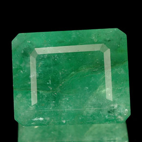 Émeraude vert naturelle taille émeraude, 9,61 ct, SI-I1