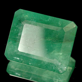 Émeraude vert naturelle taille émeraude, 9,61 ct, SI-I1