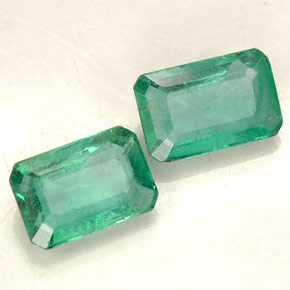 Achetez naturel ct vert émeraude gems, taille émeraude, en provenance colombie chez gemselect. en stock, livraison internationale!