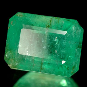 Émeraude vert naturelle taille émeraude, 1,73 ct, I1