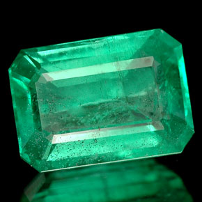 Émeraude vert naturelle taille émeraude, 1,62 ct, SI-I1