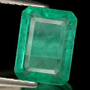 Émeraude vert naturelle taille émeraude, 1,50 ct, SI-I1