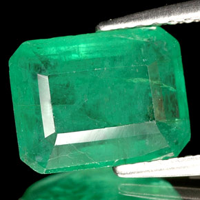 Émeraude vert naturelle taille émeraude, 2,54 ct, I1