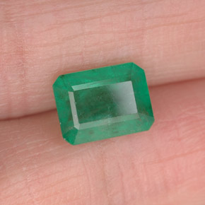 Émeraude vert naturelle taille émeraude, 1,63 ct, I1