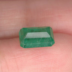 Émeraude vert naturelle taille émeraude, 1,63 ct, I1
