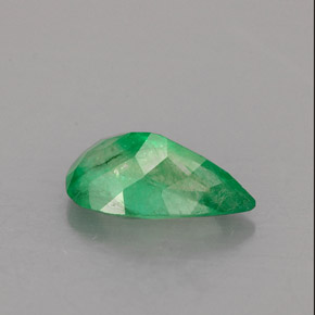 Émeraude Vert naturelle En forme de poire, 1.25 ct, SI-I1