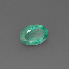 Émeraude vert naturelle coupe ovale, 0,63 ct, I1