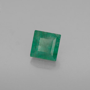 Émeraude vert naturelle carré, 0,59 ct, I1