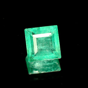 Émeraude vert naturelle carré, 0,50 ct, SI-I1