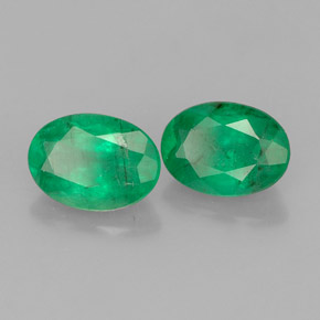 Achetez naturel ct vert émeraude gems, coupe ovale, en provenance colombie chez gemselect. en stock, livraison internationale!