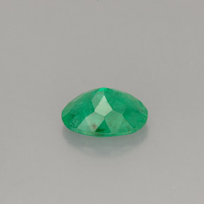 Émeraude vert naturelle coupe ovale, 0,76 ct, SI-I1