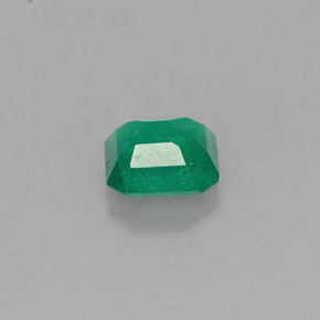 Émeraude vert naturelle taille émeraude, 0,50 ct, I1