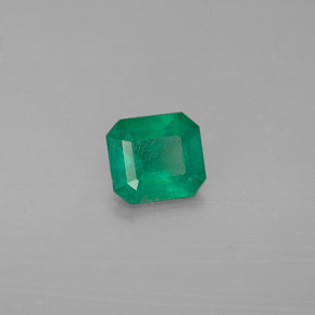 Émeraude vert naturelle taille émeraude, 0,47 ct, I1