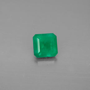 Émeraude vert naturelle taille émeraude, 0,47 ct, I1