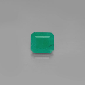 Émeraude vert naturelle taille émeraude, 0,95 ct, I1