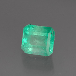 Émeraude vert naturelle taille émeraude, 0,98 ct, I1