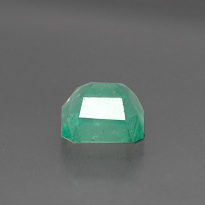 Émeraude vert naturelle taille émeraude, 0,98 ct, I1