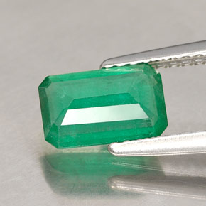 Émeraude vert naturelle taille émeraude, 0,98 ct, SI-I1