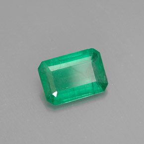 Émeraude vert naturelle taille émeraude, 0,75 ct, I1