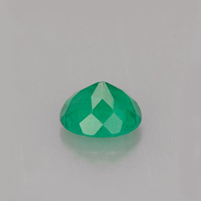 Émeraude vert naturelle coupe ovale, 0,63 ct, SI-I1