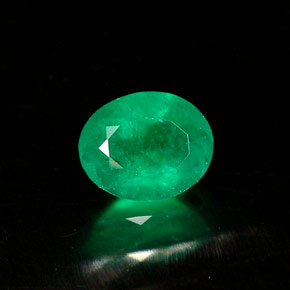 Émeraude vert naturelle coupe ovale, 0,35 ct, SI-I1
