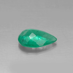 Émeraude vert naturelle en forme de poire, 0,65 ct, SI-I1