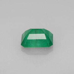 Émeraude vert naturelle taille émeraude, 1,42 ct, I1