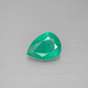 Émeraude vert naturelle en forme de poire, 0,91 ct, SI-I1