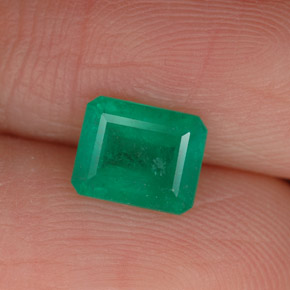 Émeraude vert naturelle taille émeraude, 0,86 ct, SI-I1