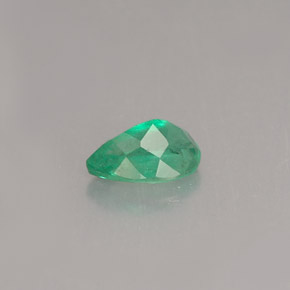 Émeraude vert naturelle en forme de poire, 0,43 ct, SI-I1