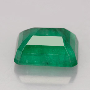 Émeraude vert naturelle taille émeraude, 4,52 ct, SI-I1